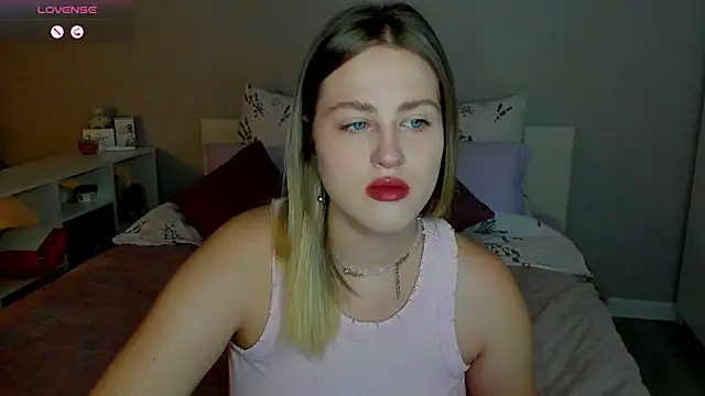  Sarah Soul  online show from October 6, 2025, 12:12 am