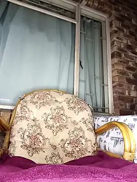 Dark Berry 26 online show from November 13, 2025, 10:46 pm