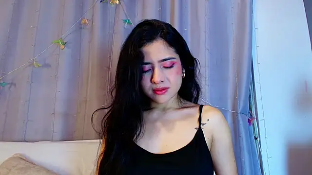 Snapshot of adara_johnson__ chatting on January 19, 2026, 11:47 am adara johnson online show from January 19, 2026, 11:47 am