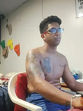 FitGeorge online show from November 12, 2025, 3:43 am