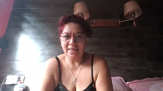 TRISH MILF online show from March 15, 2025, 1:51 pm