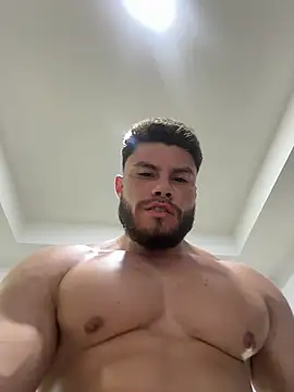 garageboy94 online show from February 3, 2025, 12:04 am