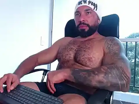 Snapshot of roman_muscle chatting on February 7, 2025, 10:09 pm roman muscle online show from February 7, 2025, 10:09 pm