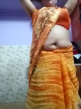 Snapshot of jiyahot1432 chatting on February 26, 2025, 5:10 pm jiyahot1432 online show from February 26, 2025, 5:10 pm