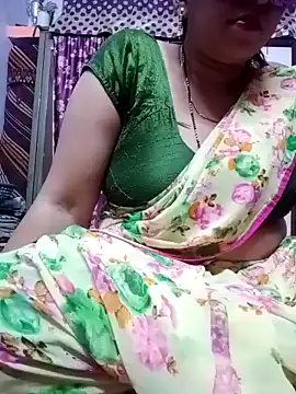 Snapshot of jiyahot1432 chatting on February 11, 2025, 10:25 am jiyahot1432 online show from February 11, 2025, 10:25 am