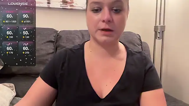 NaughtyWifeUK online show from October 11, 2025, 12:22 am