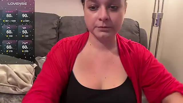 NaughtyWifeUK online show from November 14, 2025, 1:09 am