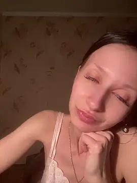 Starry Siren online show from April 10, 2026, 8:27 pm