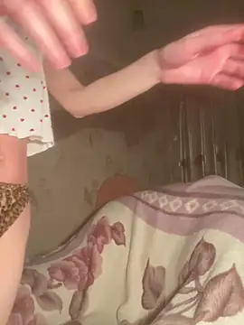 Starry Siren online show from March 31, 2026, 7:38 pm