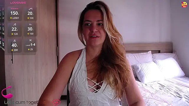 ParisW online show from July 22, 2026, 4:31 pm