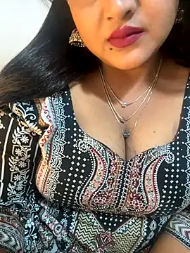 Ayesha mahi online show from November 18, 2025, 12:19 pm