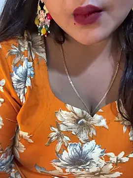 Ayesha mahi online show from March 23, 2026, 9:09 am