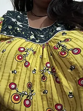 Snapshot of Ayesha_mahi chatting on September 16, 2025, 12:00 am Ayesha mahi online show from September 16, 2025, 12:00 am