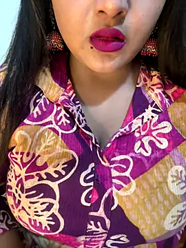 Ayesha mahi online show from December 4, 2025, 9:19 am