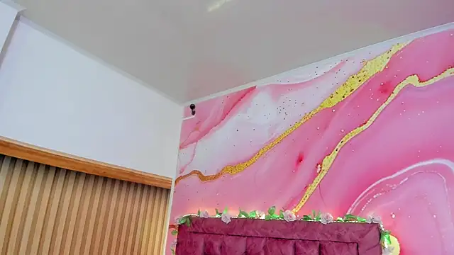 Snapshot of Daisy__rose chatting on April 8, 2026, 3:08 am Daisy rose online show from April 8, 2026, 3:08 am