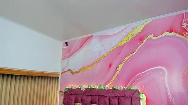 Snapshot of Daisy__rose chatting on April 14, 2026, 3:00 am Daisy rose online show from April 14, 2026, 3:00 am