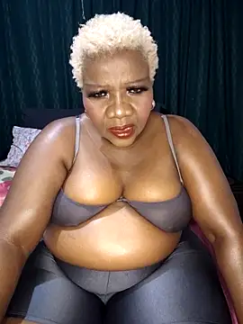 dirasweetlipsxx online show from May 16, 2026, 7:02 pm
