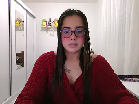 maliamiller online show from June 3, 2026, 11:42 pm