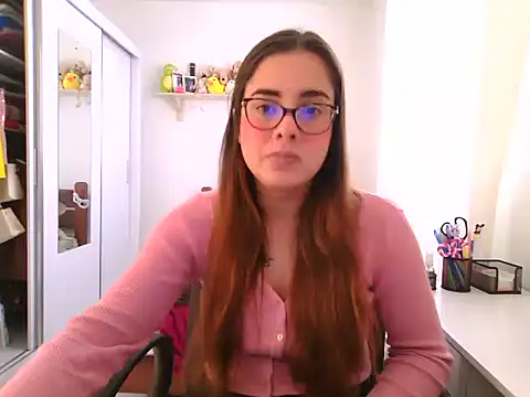 maliamiller online show from June 24, 2026, 7:22 pm