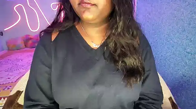 expression queen online show from January 30, 2025, 6:00 pm