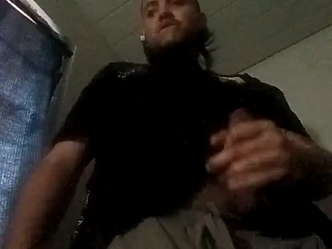 Snapshot of KeptupHack chatting on November 16, 2025, 12:15 am KeptupHack online show from November 16, 2025, 12:15 am