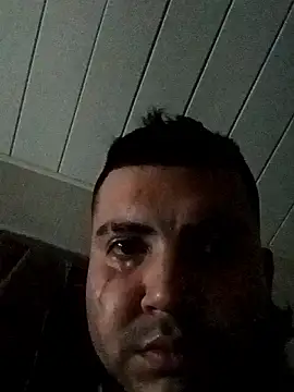 Snapshot of KeptupHack chatting on November 15, 2025, 9:02 am KeptupHack online show from November 15, 2025, 9:02 am