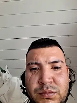 Snapshot of KeptupHack chatting on October 26, 2025, 6:30 pm KeptupHack online show from October 26, 2025, 6:30 pm