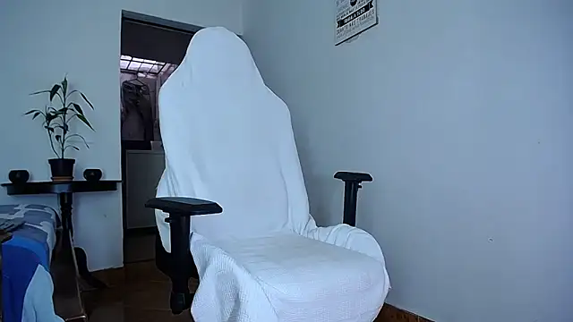 diamond black00 online show from January 6, 2026, 9:19 pm