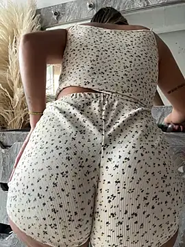 doll celeste20 online show from May 16, 2026, 11:53 am