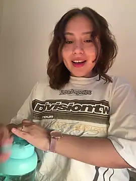 kittyfresita online show from March 1, 2025, 10:53 pm