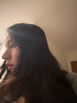 kittyfresita online show from October 21, 2025, 8:03 am