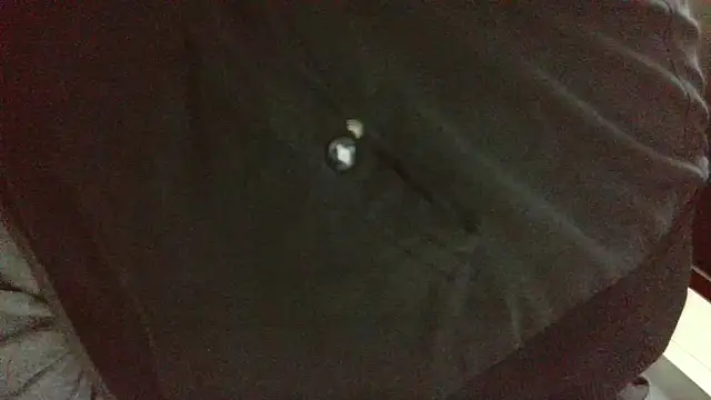 huzi518 online show from October 31, 2025, 10:38 pm