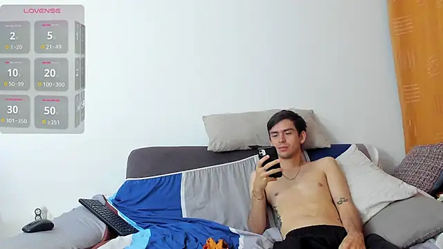 ashvsterry online show from July 18, 2026, 6:44 am