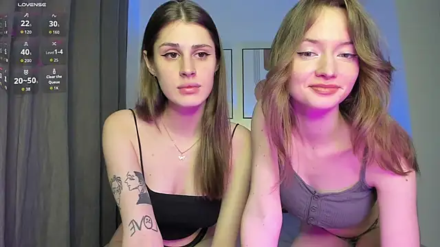 Snapshot of charmerss chatting on October 22, 2025, 6:29 pm charmerss online show from October 22, 2025, 6:29 pm