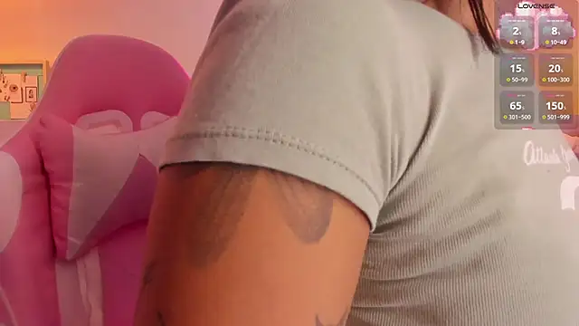 soy jess03 online show from September 13, 2025, 11:54 am