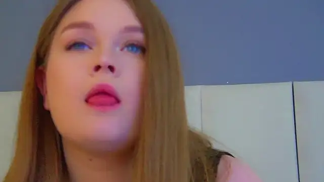 CrystalLyons online show from March 7, 2026, 7:37 am