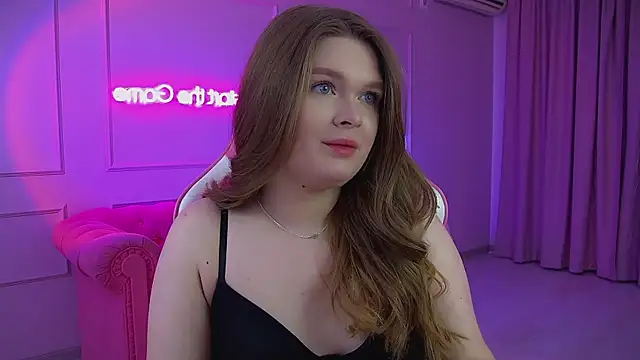 CrystalLyons online show from June 2, 2026, 6:30 pm