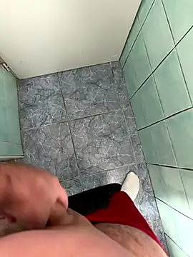 Snapshot of mj23641 chatting on November 10, 2025, 10:20 am mj23641 online show from November 10, 2025, 10:20 am