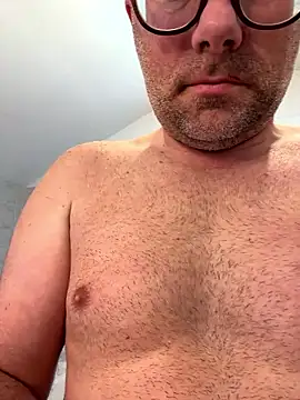 Snapshot of mj23641 chatting on January 18, 2026, 1:47 pm mj23641 online show from January 18, 2026, 1:47 pm