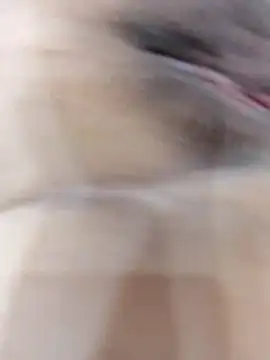 Snapshot of Summeenu chatting on January 11, 2026, 2:24 pm Summeenu online show from January 11, 2026, 2:24 pm