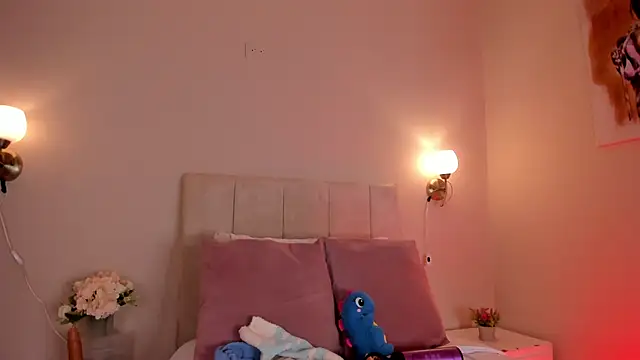 dani skinny  online show from February 21, 2025, 6:04 pm