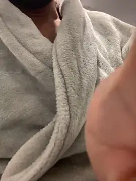 Snapshot of Lucascacaca chatting on December 1, 2025, 12:06 pm Lucascacaca online show from December 1, 2025, 12:06 pm