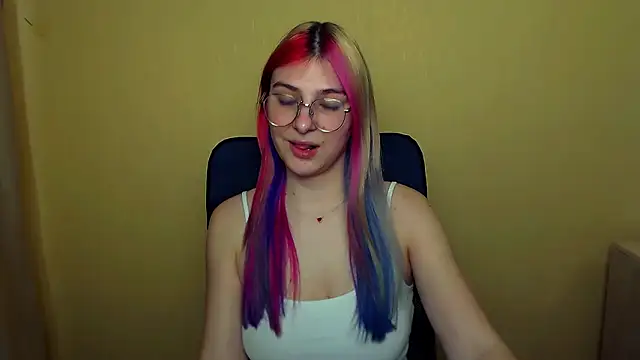 Luna Lush  online show from March 17, 2025, 12:04 pm