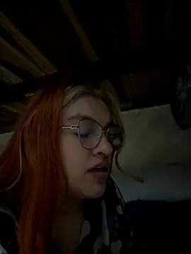 Snapshot of SophiaWeestt99 chatting on September 23, 2025, 2:40 am SophiaWeestt99 online show from September 23, 2025, 2:40 am