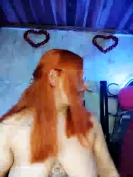 Snapshot of SophiaWeestt99 chatting on March 10, 2025, 5:33 am SophiaWeestt99 online show from March 10, 2025, 5:33 am