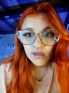 Snapshot of SophiaWeestt99 chatting on March 16, 2025, 2:21 am SophiaWeestt99 online show from March 16, 2025, 2:21 am
