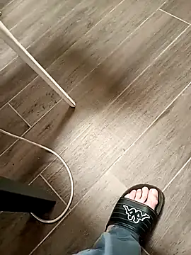 Snapshot of Porzz-6 chatting on October 14, 2025, 8:53 pm Porzz-6 online show from October 14, 2025, 8:53 pm