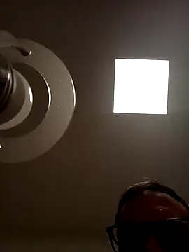 Snapshot of Porzz-6 chatting on September 14, 2025, 8:31 pm Porzz-6 online show from September 14, 2025, 8:31 pm