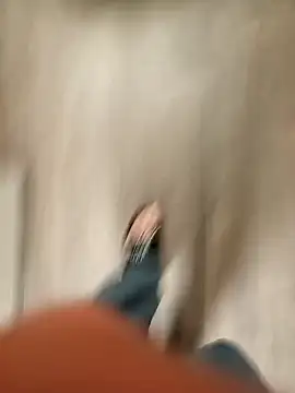 Snapshot of Porzz-6 chatting on October 28, 2025, 5:45 pm Porzz-6 online show from October 28, 2025, 5:45 pm