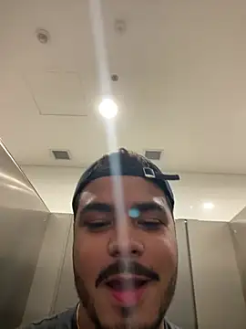 thiagowes online show from April 21, 2026, 6:25 pm